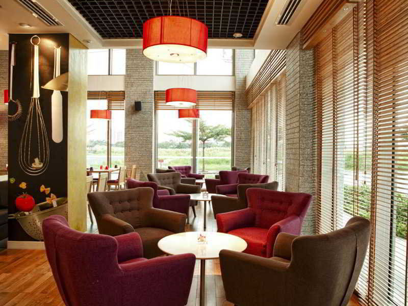 מלון הו צ'י מין סיטי Ibis Saigon South מראה חיצוני תמונה
